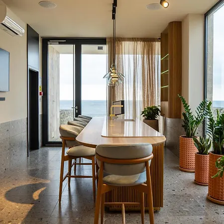 Aliz Apartamente & Camere Pe Faleza 3*